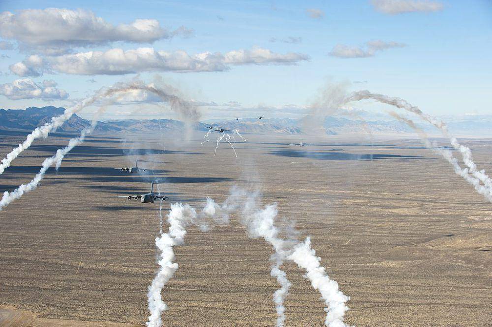 Nevada Tes Site (commons.wikimedia.org/Senior Airman Thomas Spangler)