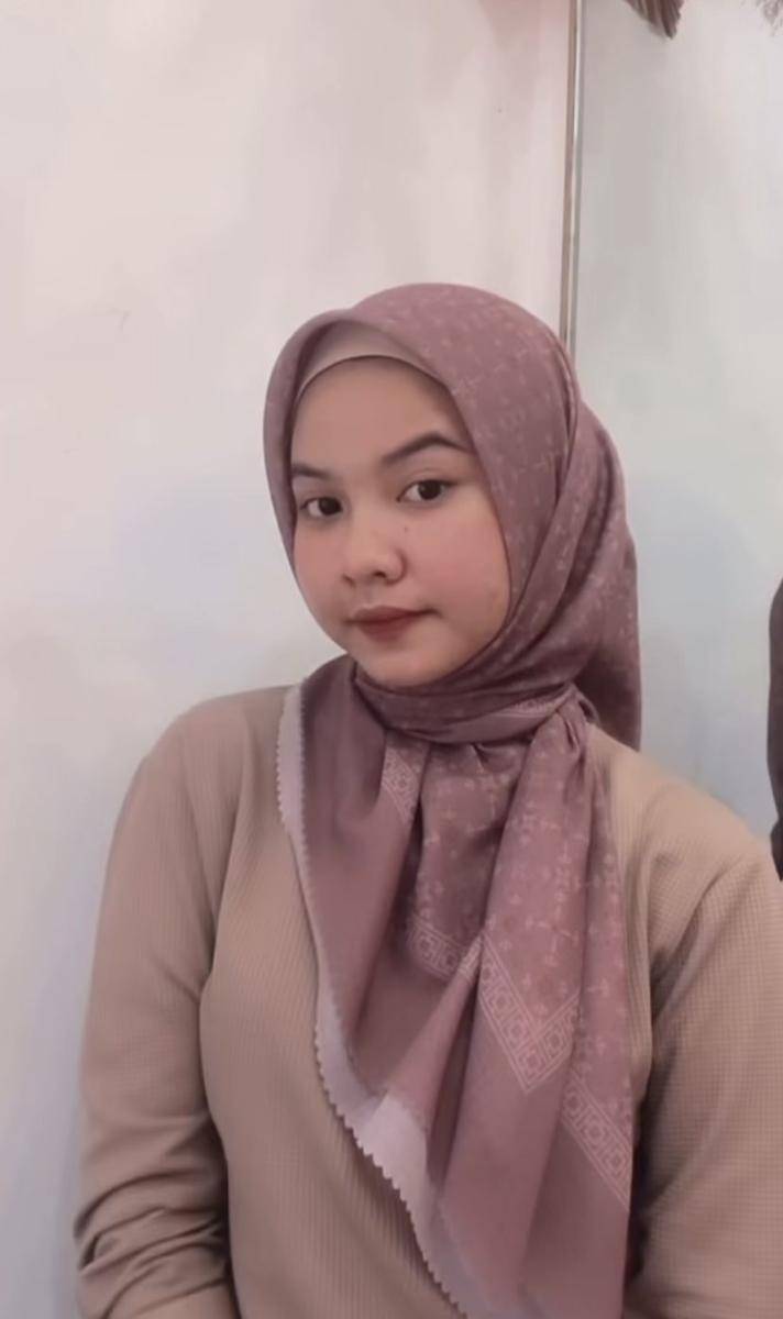 Ide style hijab (instagram.com/@cikar_id)