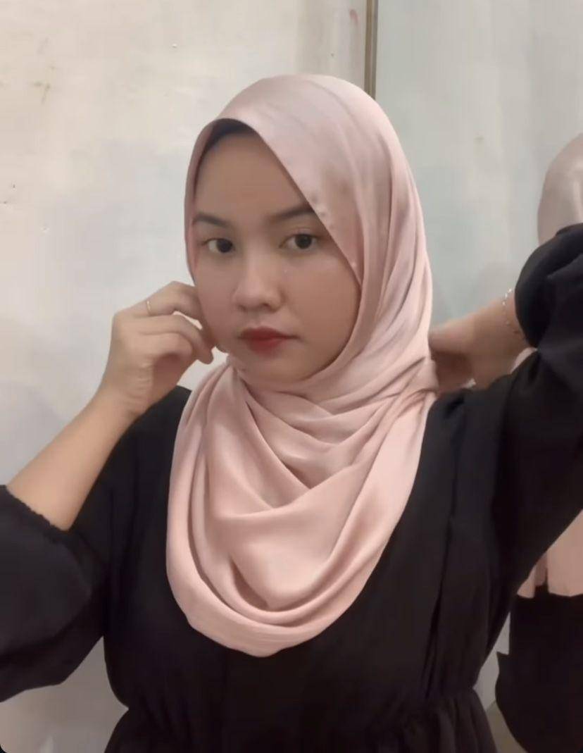 Ide style hijab (instagram.com/@cikar_id)
