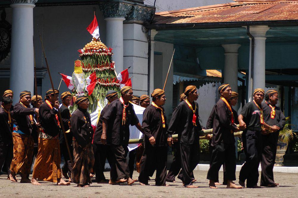 ilustrasi gunungan masyarakat Jawa (pixabay.com/ Dedy_Timbul)