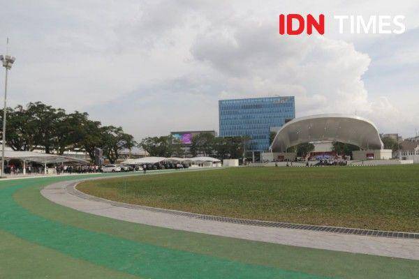 Wajah baru lapangan Merdeka Medan (IDN Times/Doni Hermawan)