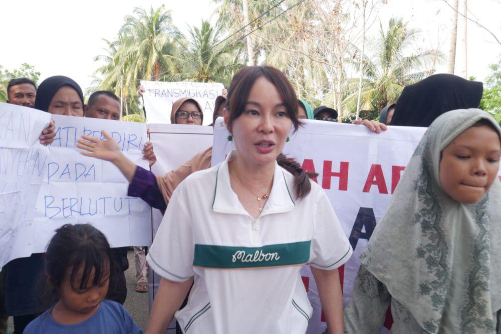 Kedatangan Wakil Wali Kota Disambut Spanduk Penolakan Rempang Eco-City