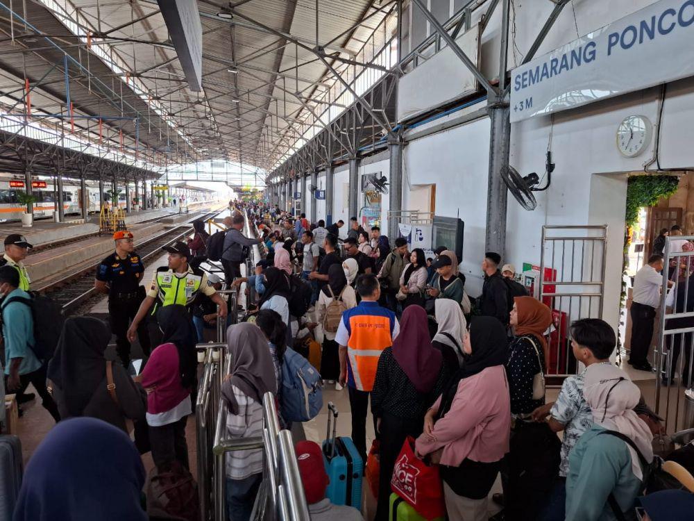 10 Hari Momen Mudik, 100.976 Perantau Pulkam ke Pantura Jateng Naik KA