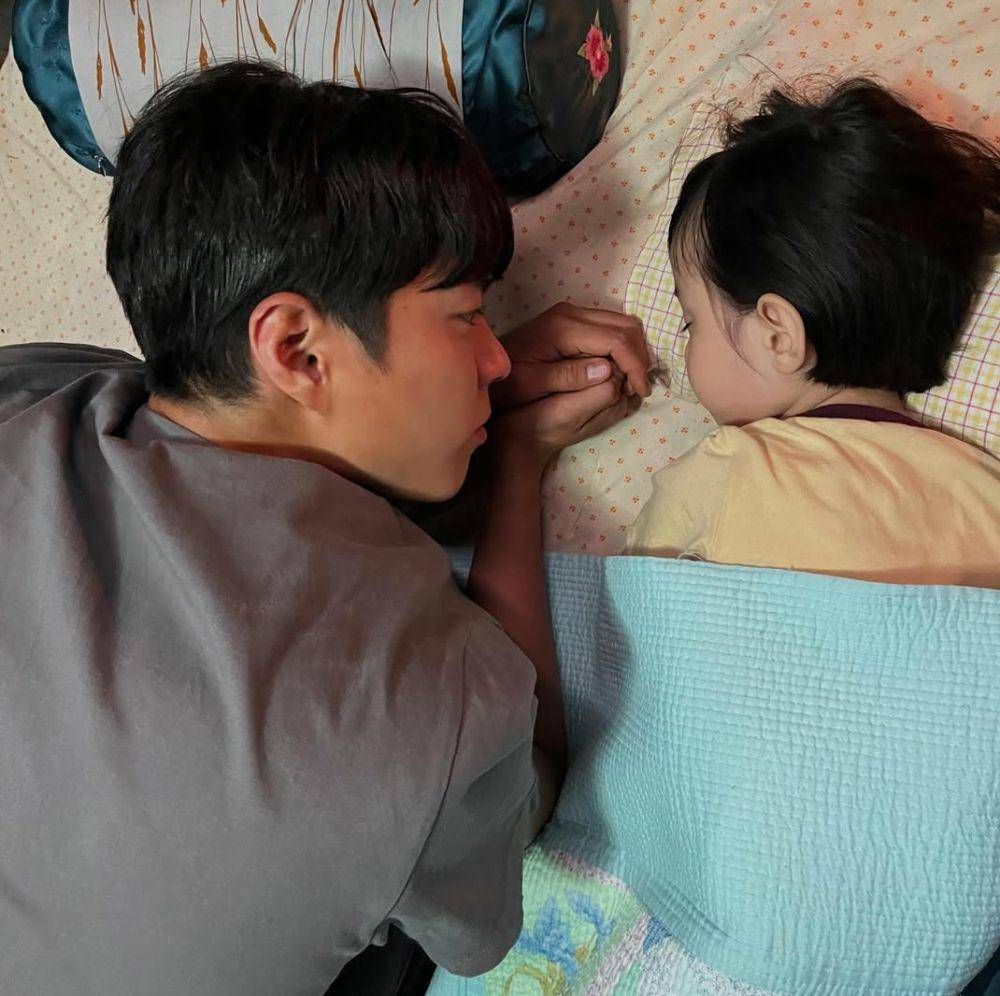 still cut drakor When Life Gives You Tangerines (instagram.com/dlwlrma)