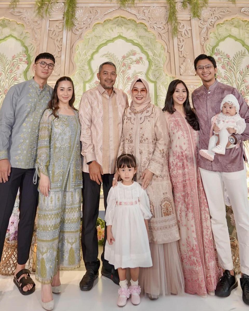 lebaran Nikita Willy dan keluarga besar (Instagram.com/nikitawillyofficial94)