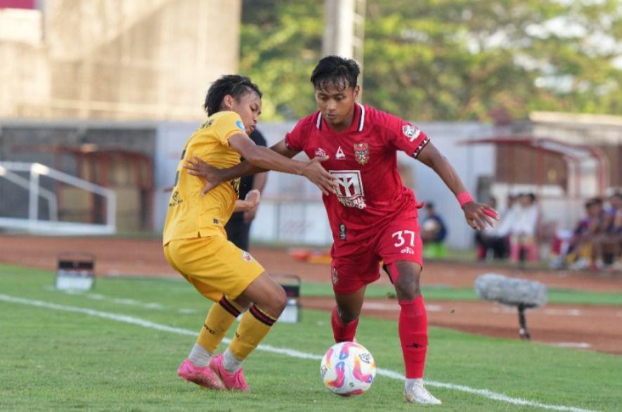 Potret Firman Ramadhan bersama Malut United. (Dok. Malut).