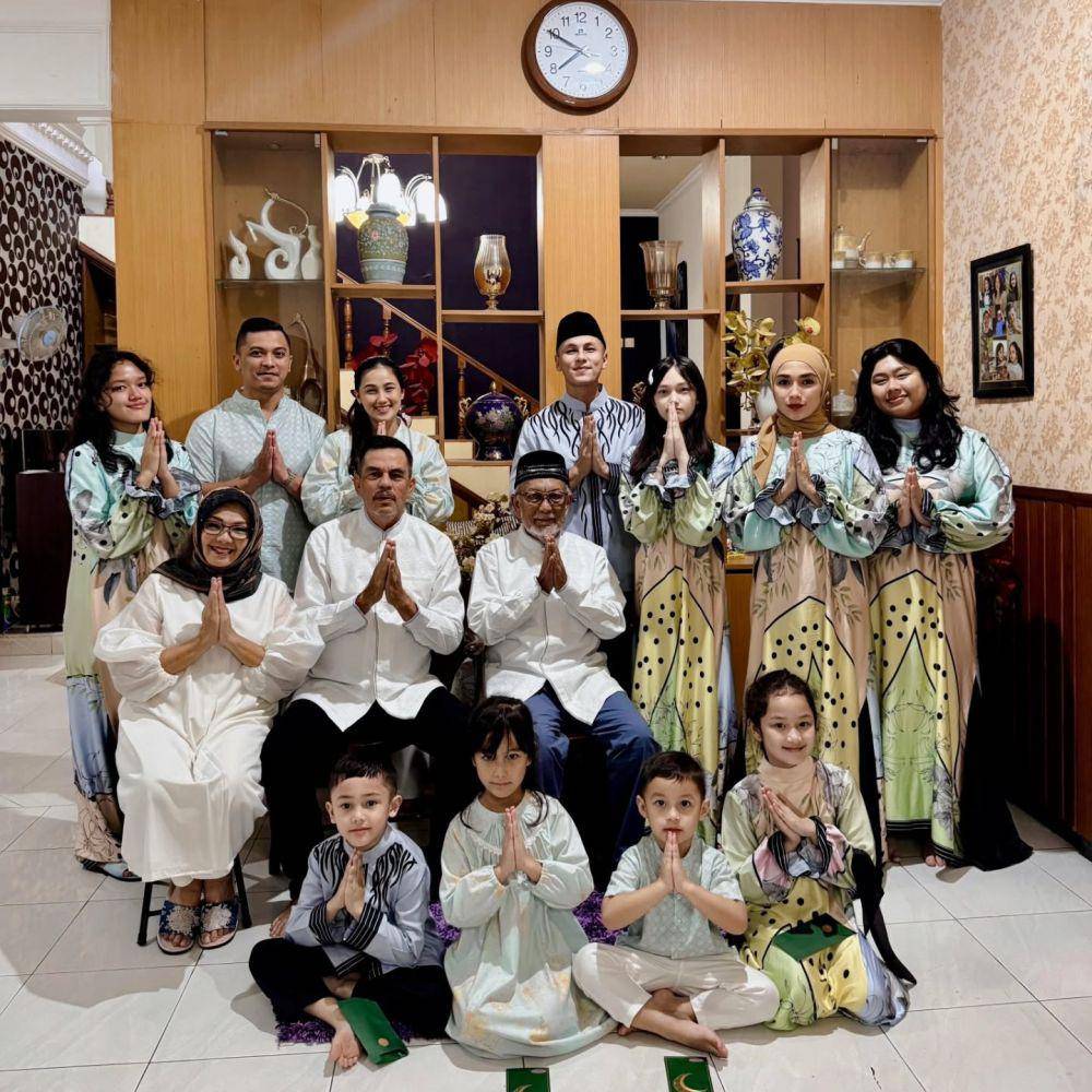 gaya Lebaran keluarga artis (instagram.com/andhiiikapratama)