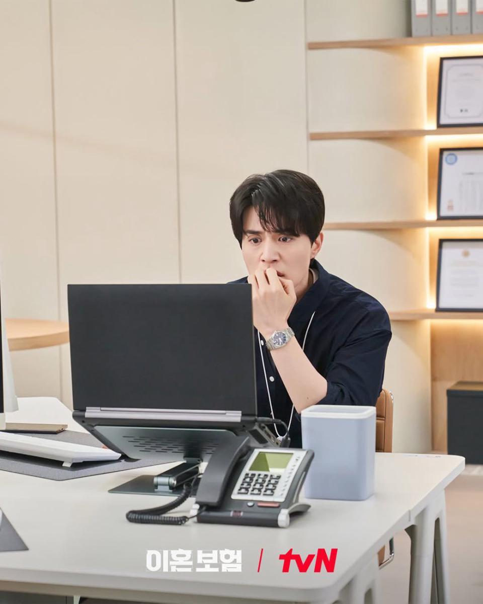 still cut drama Korea The Divorce Insurance (instagram.com/tvn_drama)