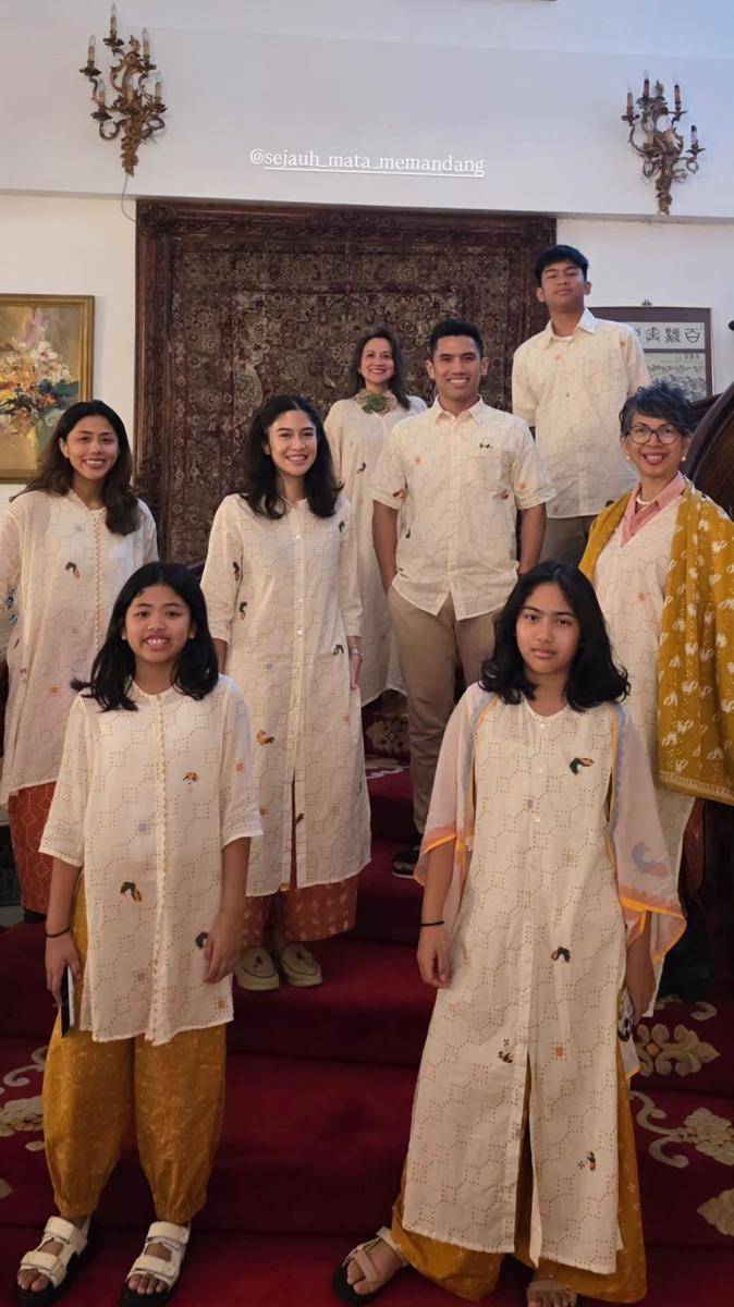 gaya Lebaran keluarga artis (instagram.com/therealdisastr)