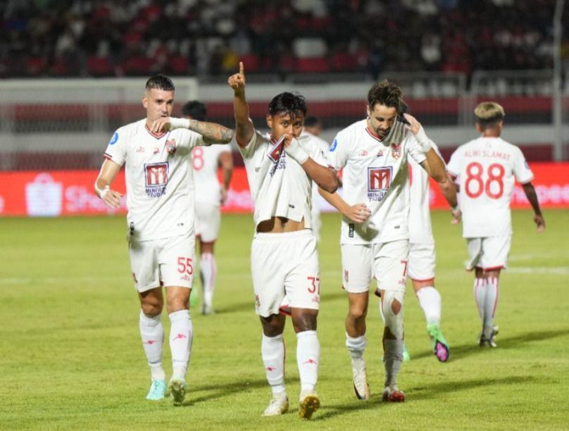 Potret Firman Ramadhan bersama Malut United. (Dok. Malut).