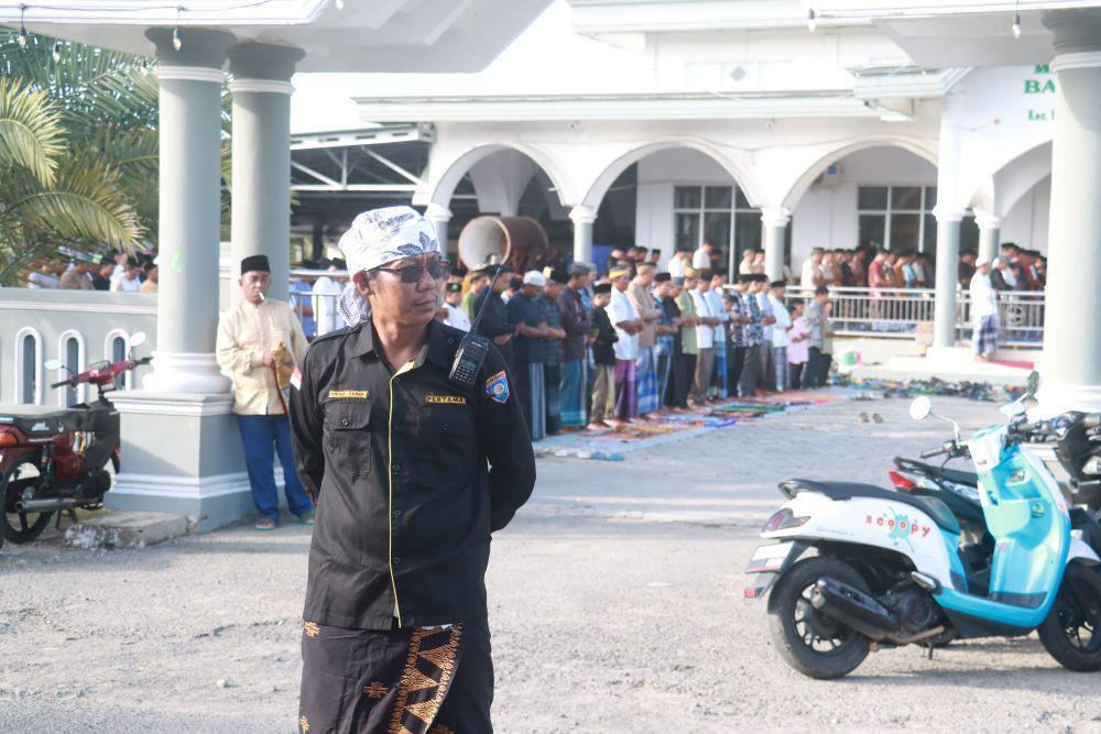 Toleransi Beragama Desa Sidoharjo Lamsel, Salat Id Dijaga Pecalang