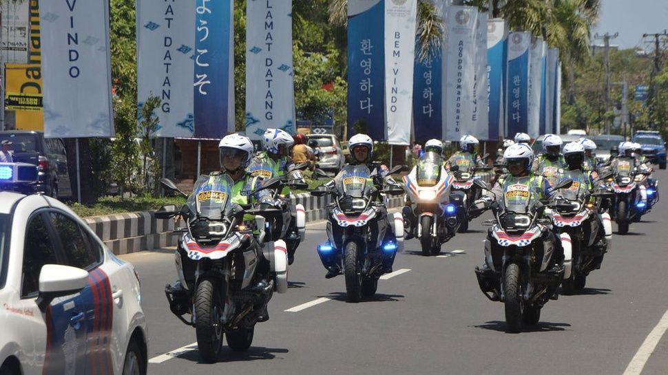 CEK FAKTA: Kendaraan yang Dikawal Tak Selalu Bisa Didahulukan di Jalan