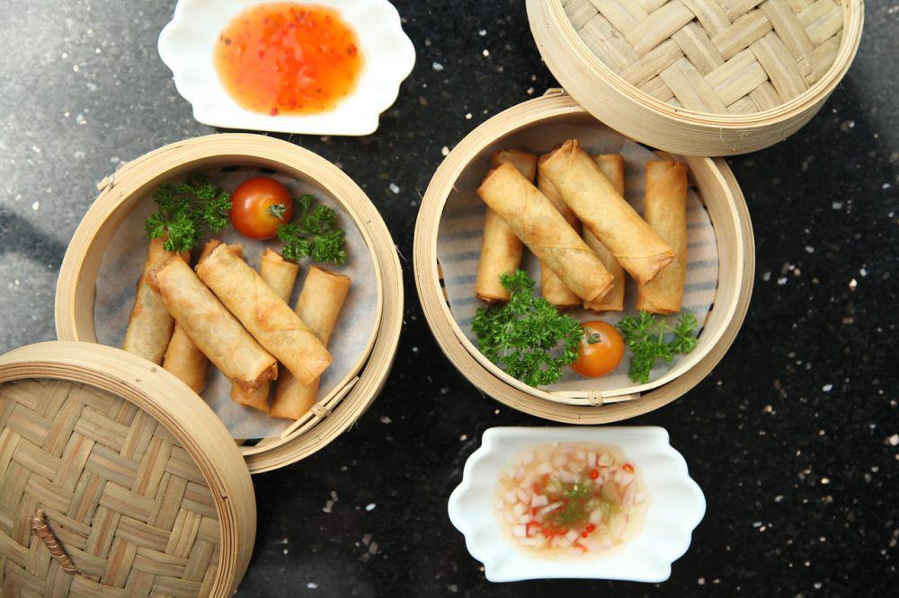 5 Cara Menggoreng Lumpia Makaroni, Anti Pecah dan Gak Berminyak!
