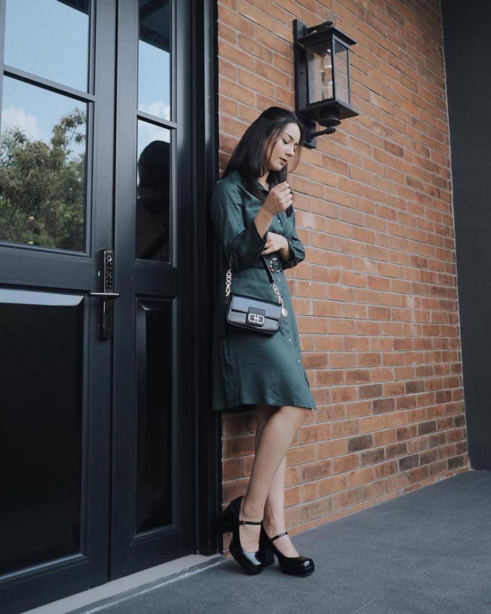 gaya OOTD ala pemain film 'Pabrik Gula' (instagram.com/ersyaurel)