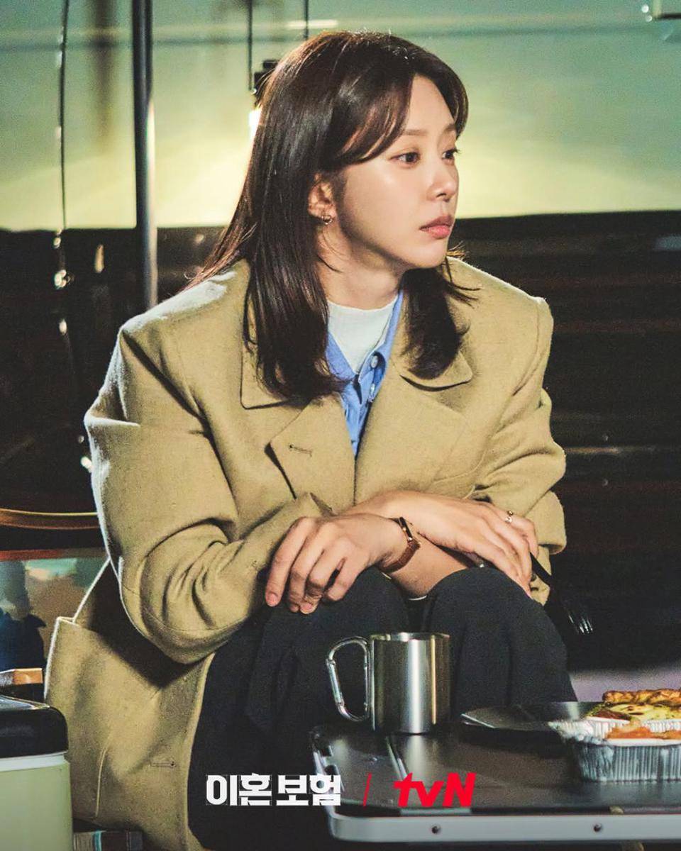 still cut drama Korea The Divorce Insurance (instagram.com/tvn_drama)