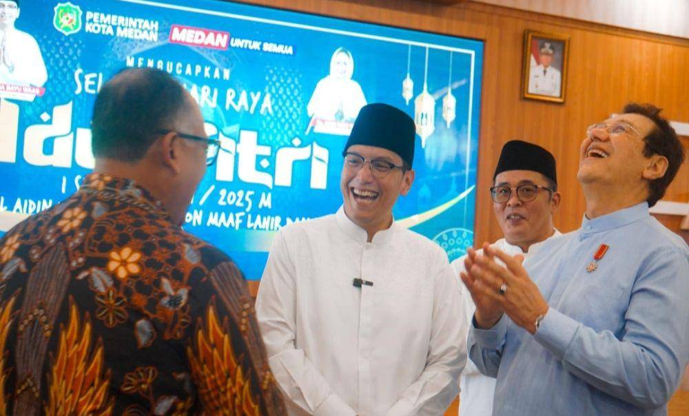 Suasana open house di Rumah Dinas Wali Kota Medan Rico Waas (Dok. Diskominfo Medan)