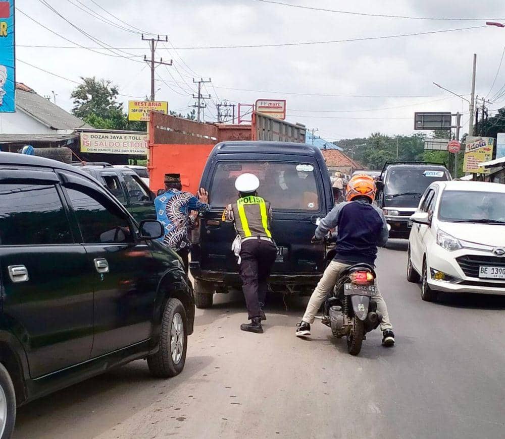 Hari Kedua Lebaran Arus Lalulintas di Lamteng Mulai Padat