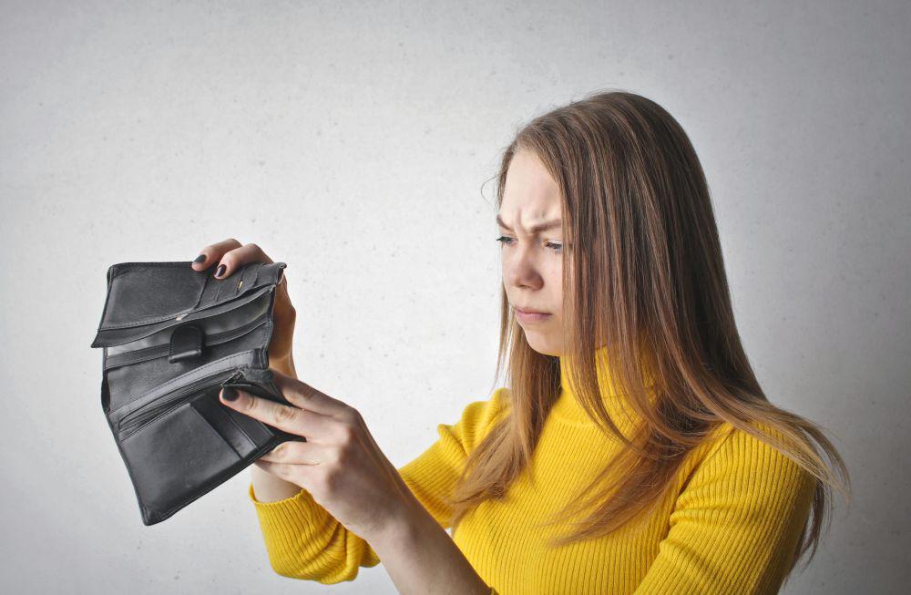 5 Cara Move On dari THR yang Tak Bersisa, Cegah Stres Berlebihan