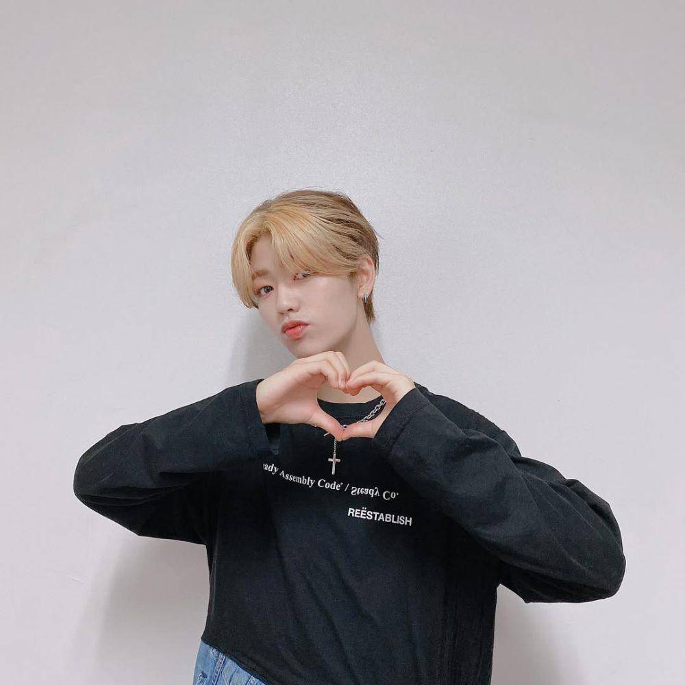 Jinsung (instagram.com/official__1the9)