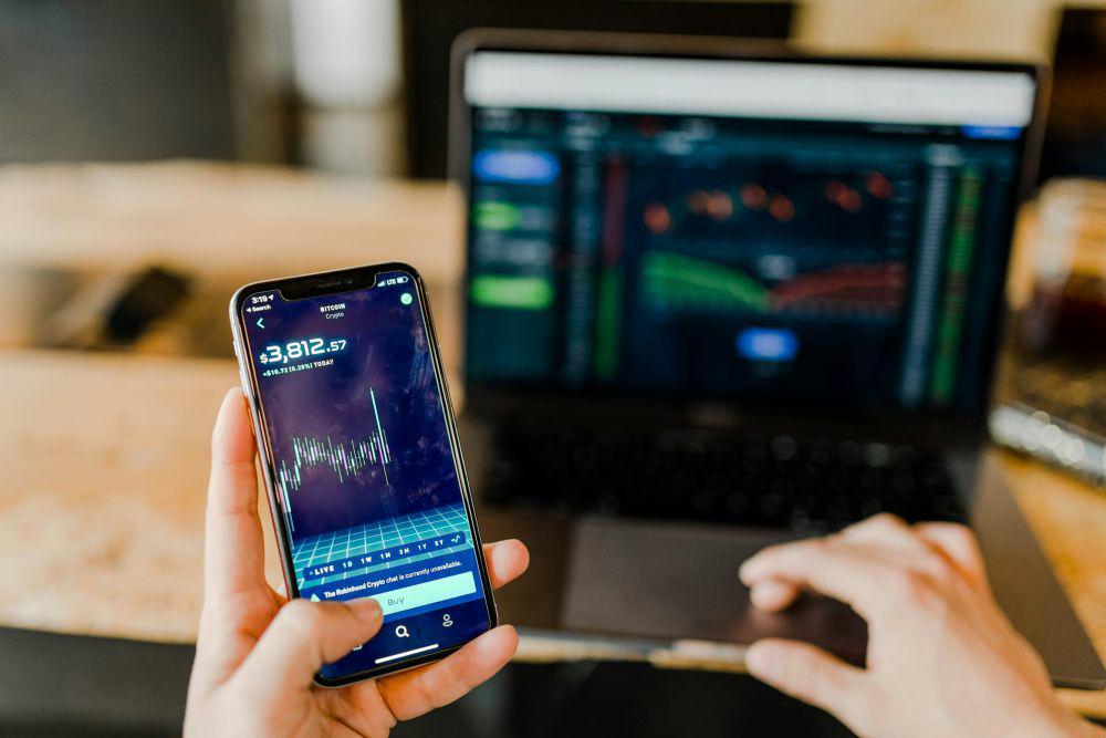 Apakah Bisa Kaya dari Trading Forex? Ini 4 Hal yang Wajib Diketahui!
