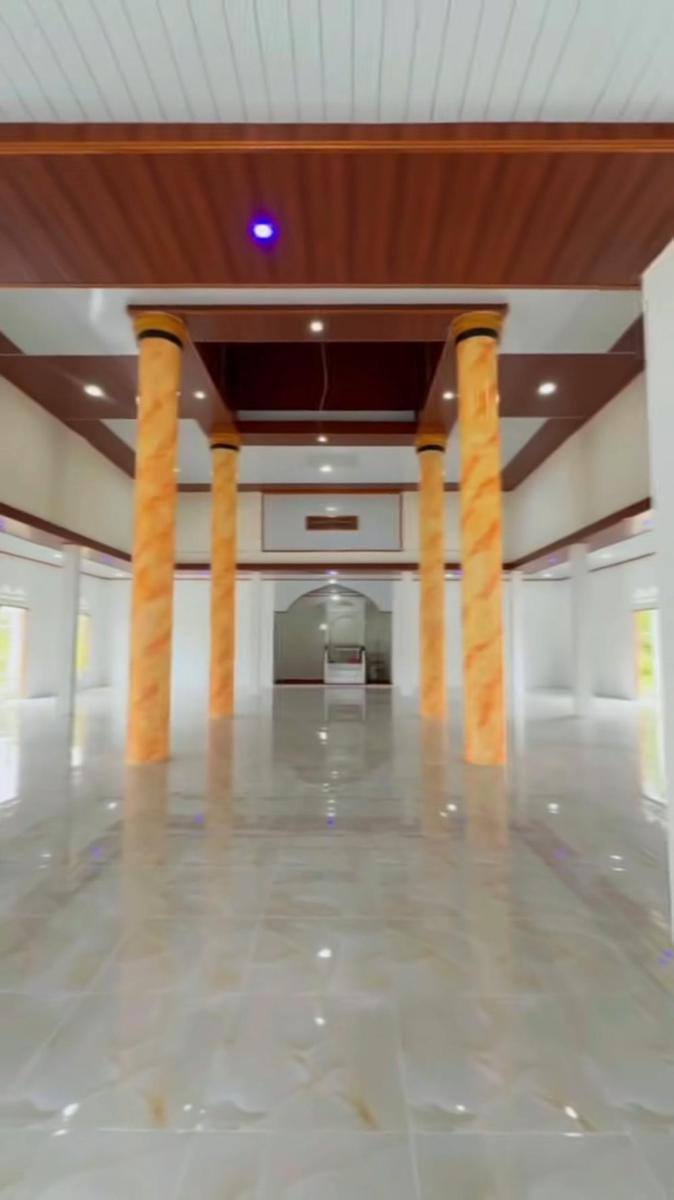 Bella Shofie bangun masjid (Instagram.com/bellashofie_rigan)