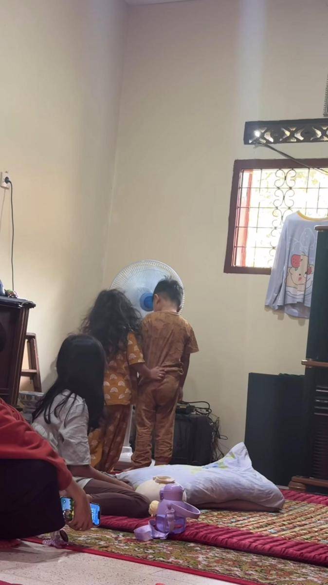 Arief Muhammad pulang kampung (Instagram.com/ariefmuhammad)