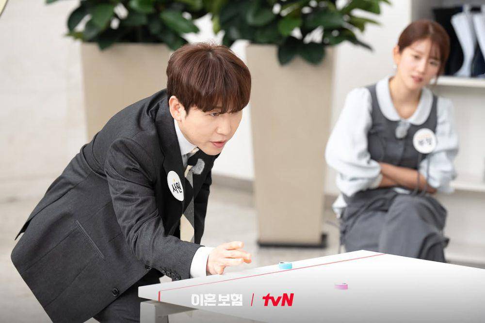 Still cut drama The Divorce Insurance (instagram.com/tvn_drama)
