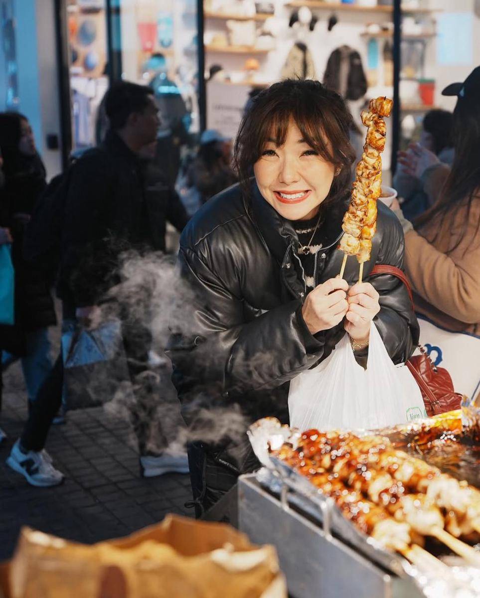 potret Gisella Anastasia kulineran di Myeongdong (instagram.com/gadiiing)