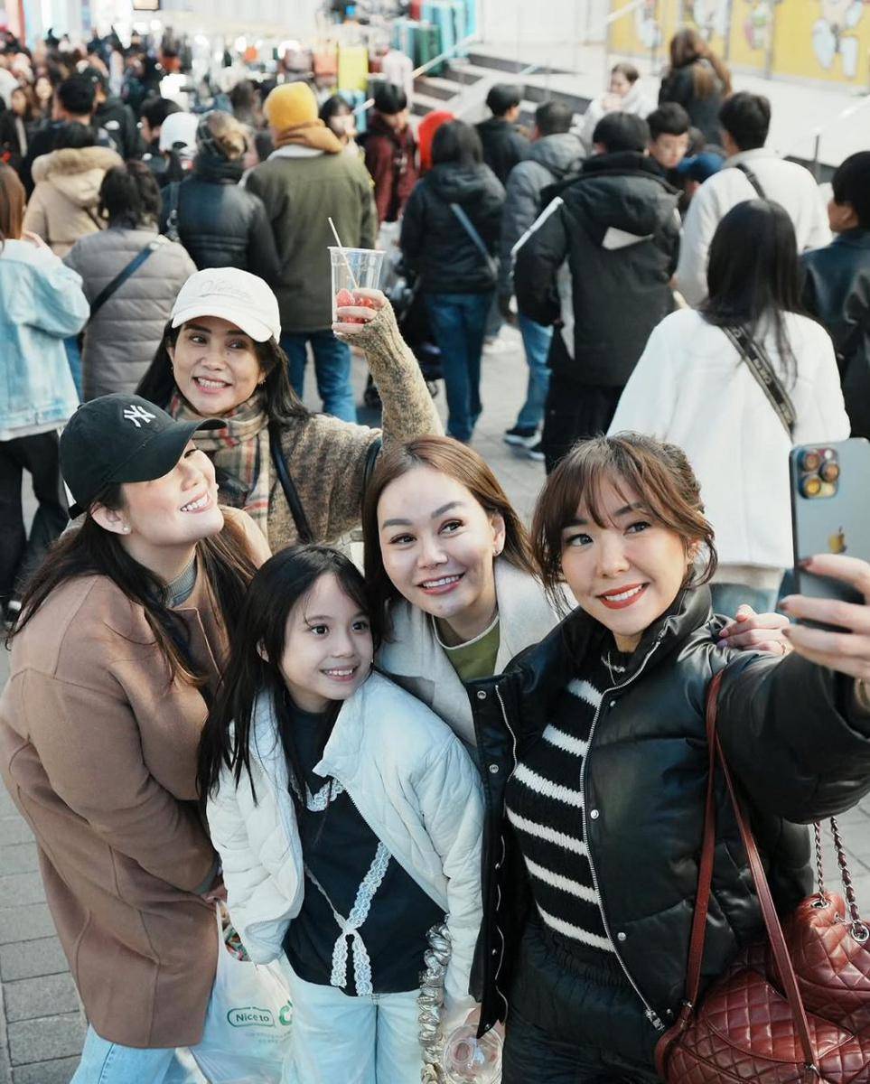 potret Gisella Anastasia kulineran di Myeongdong (instagram.com/gadiiing)