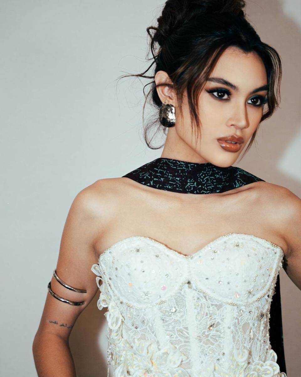 Ide Makeup Pemain Film Norma: Antara Mertua dan Menantu (instagram.com/naura21)