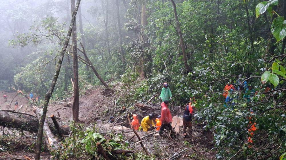 Longsor Jalur Cangar, Tim SAR Fokus Pencarian Korban
