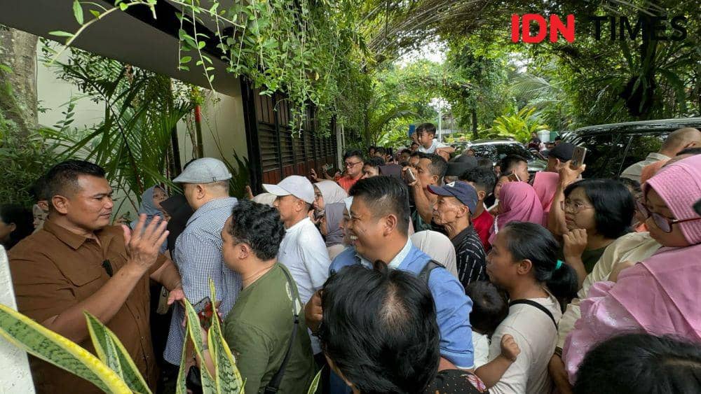 Keramaian di rumah Presiden ke-7 Jokowi. (IDN Times/Larasati Rey)