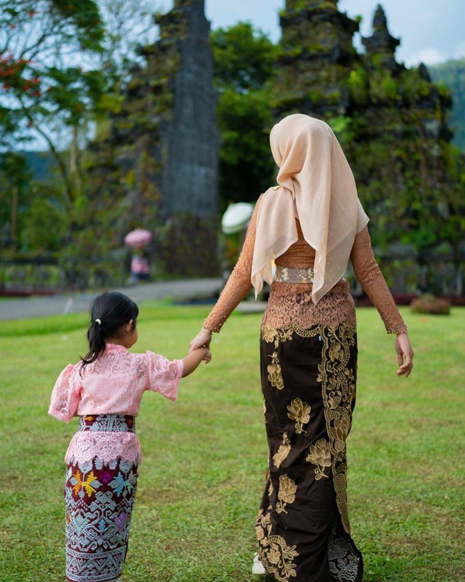 potret Ria Ricis dan Moana (instagram.com/riaricis1795)