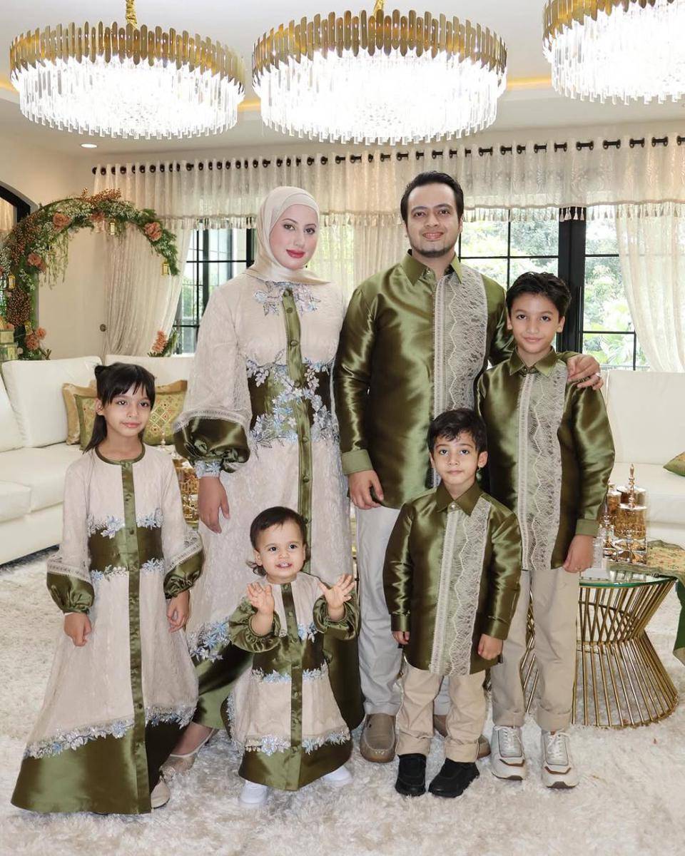 potret Tasyi Athasyia dan keluarga (instagram.com/tasyiiathasyia)
