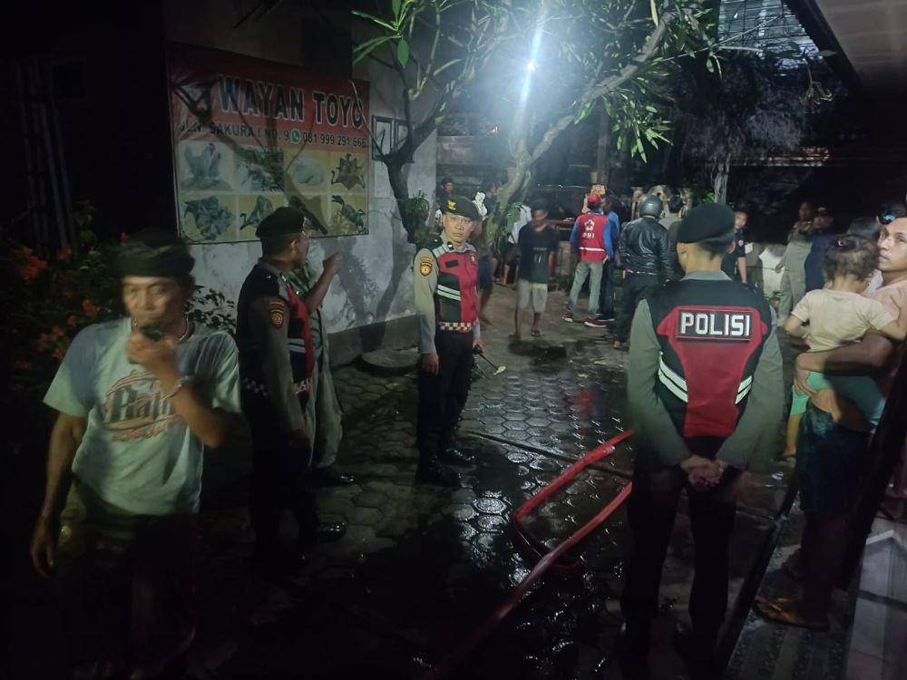 Kebakaran tempat usaha panggang ayam di Klungkung. (Dok. IDN Times/ist)
