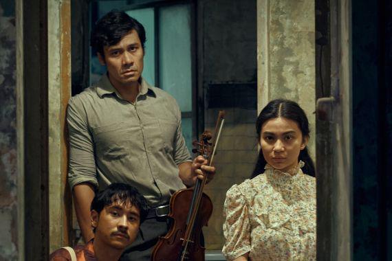 5 Film Thriller Dibintangi Chicco Jerikho, Terbaru Perang Kota!
