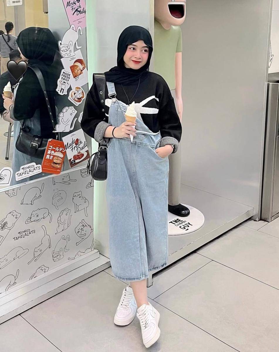 OOTD ala Ega Shalsa (instagram.com/egasyal)