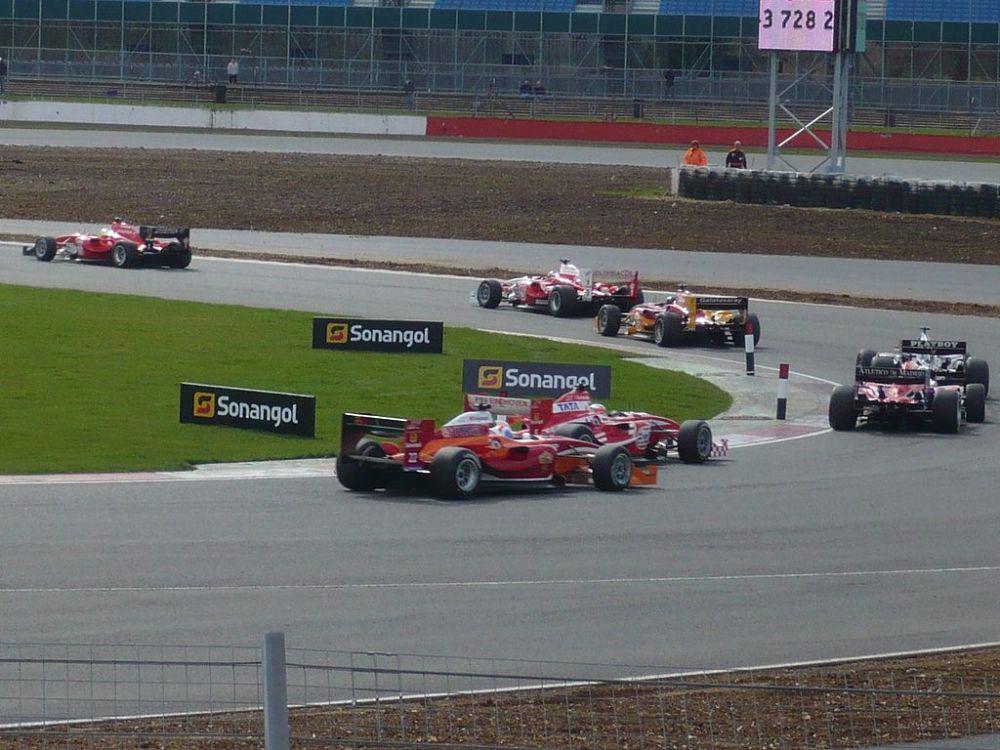 Superleague Formula, Kejuaraan Motorsport yang Diikuti Klub Sepak Bola