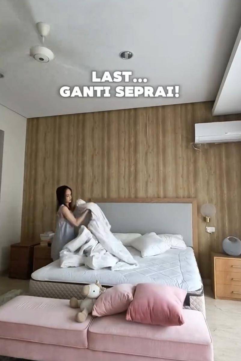 Cinta Laura (instagram.com/claurakiehl)
