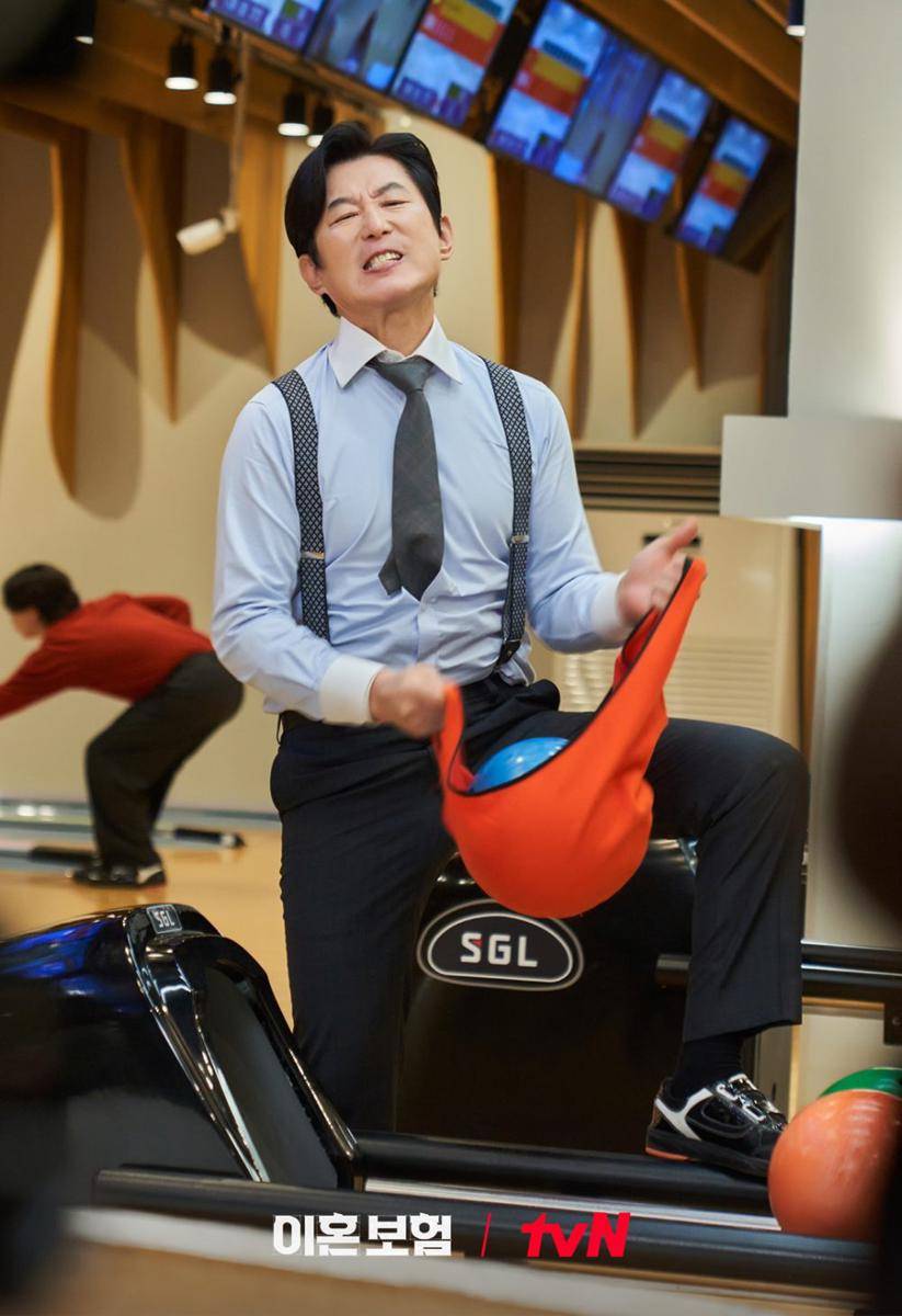 still cuts drama The Divorce Insurance (instagram.com/tvn_drama)
