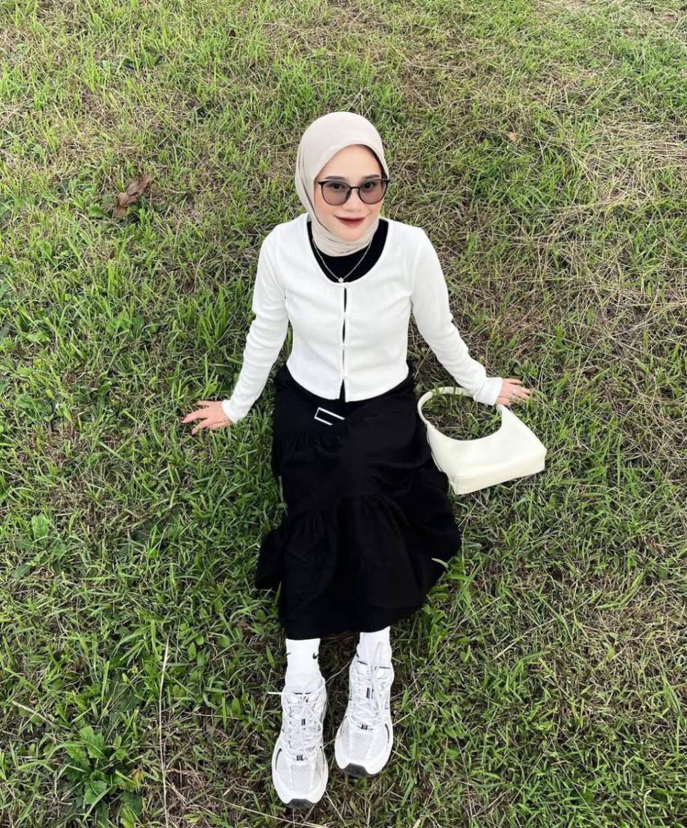 OOTD ala Nok Fifi Marlina (instagram.com/feyyoo8)