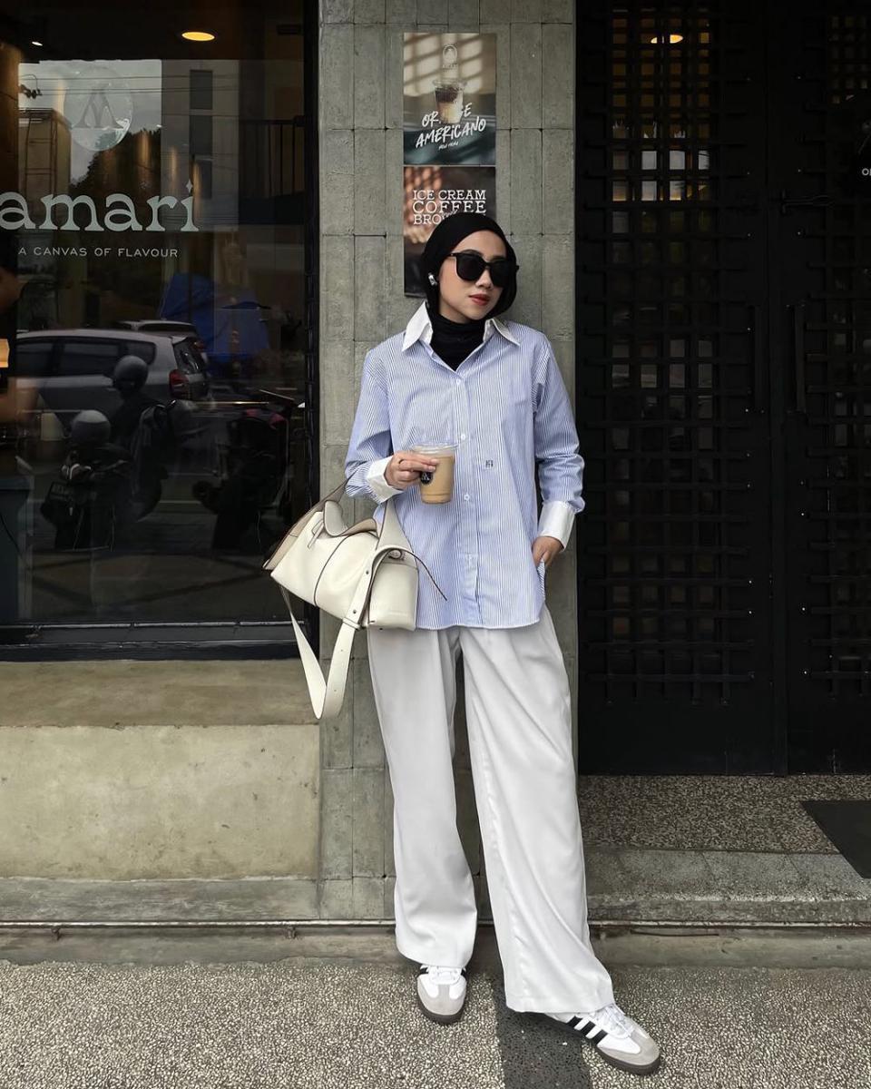 potret ide OOTD Hijab smart casual look ala Dela Ayu (instagram.com/delaaayuu)