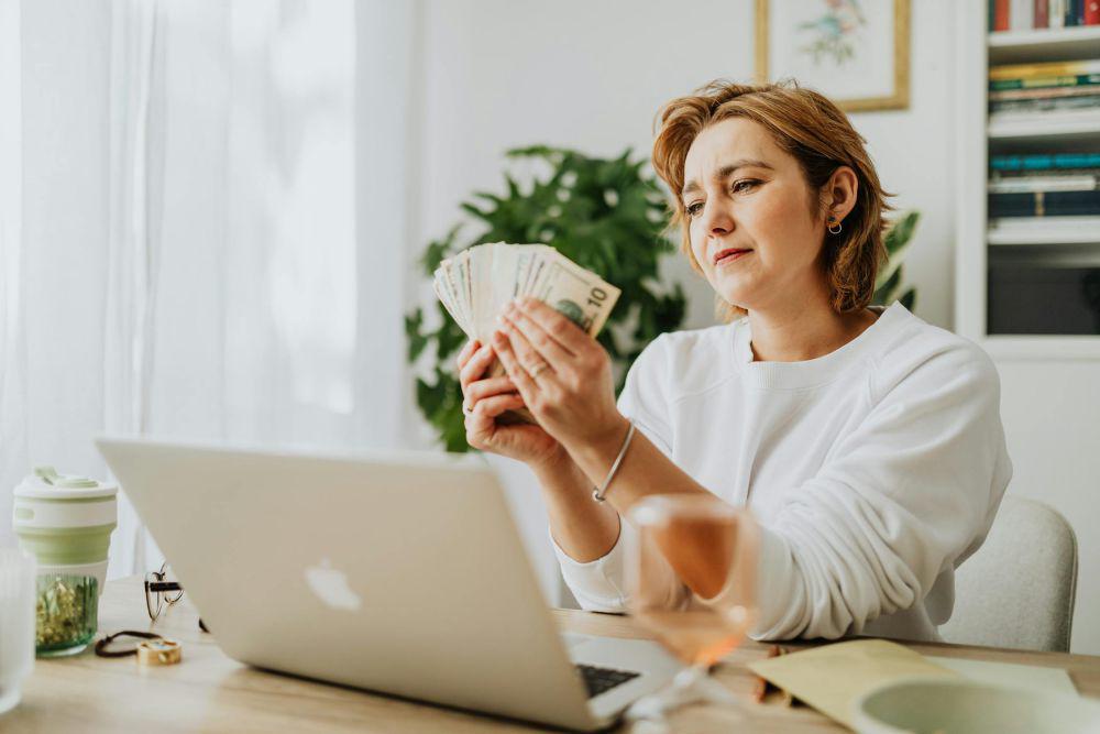 6 Tips Mengatur Cash Flow untuk Freelancer agar Keuangan Stabil