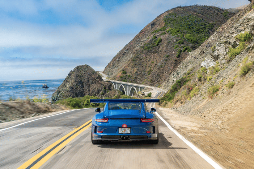 Ilustrasi jalan rusak (Pexels/Alejandro Henriquez)