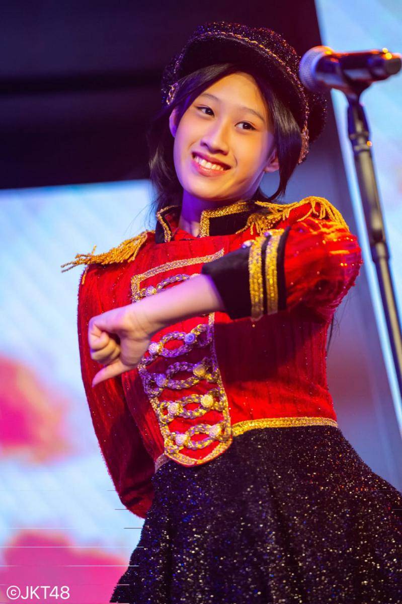 Rilly JKT48 (x.com/officialjkt48)