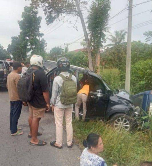 Kondisi Panther Tabrak Terios di Jalinsum Muratara. (Dok. Istimewa)
