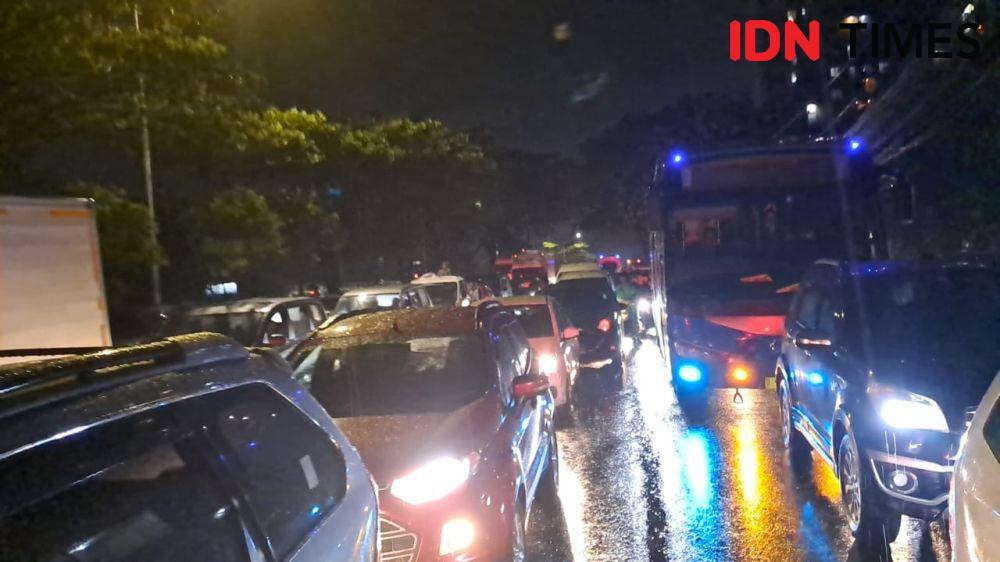 Jalur Mudik Kebanjiran, Jalan Soekarno-Hatta Bandung Macet Total