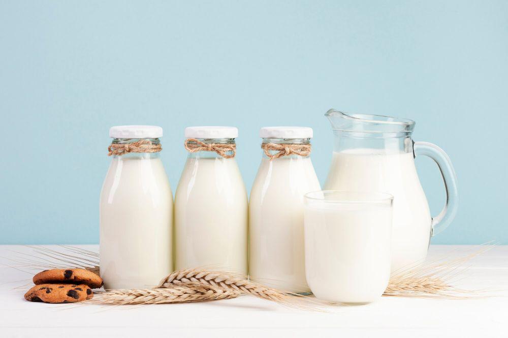 Apakah Susu Murni Lebih Sehat Daripada Susu Rendah Lemak?