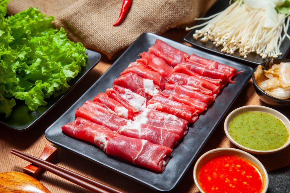 ilustrasi beef shabu shabu (pexels.com/Thien Binh)