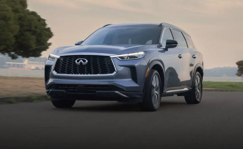 Infiniti (https://www.infinitiusa.com/)